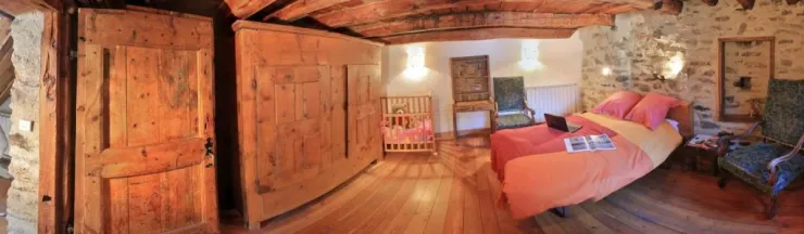 chambre du 1er étage, literie en 160/200