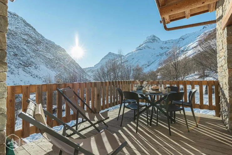 La terrasse, tout confort été comme hiver.
