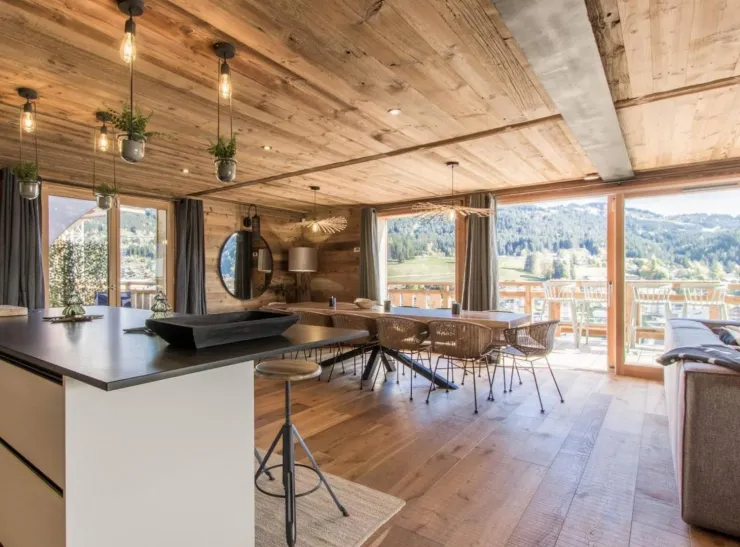 Large table for 12  people