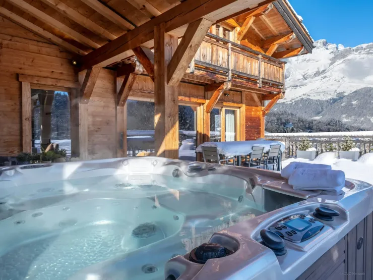 Jacuzzi