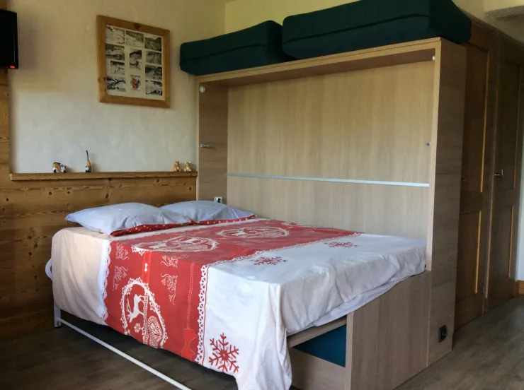Le lit ouvert .