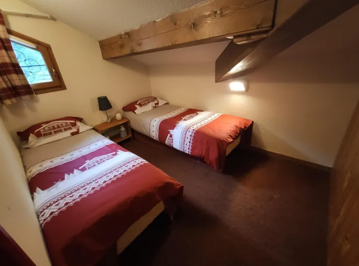 Chambre 2 lits simples