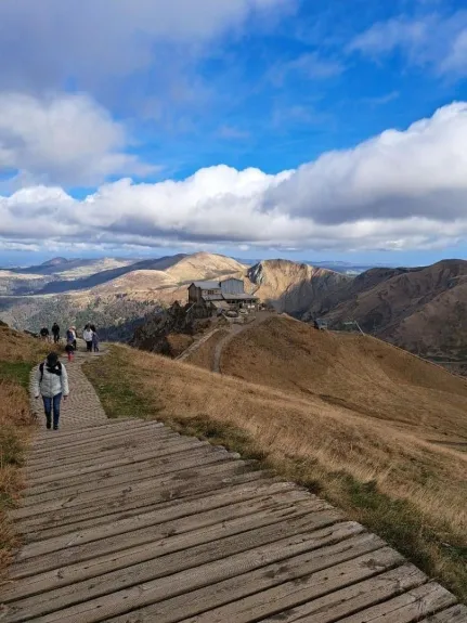 Les escaliers au sommet du Sancy 