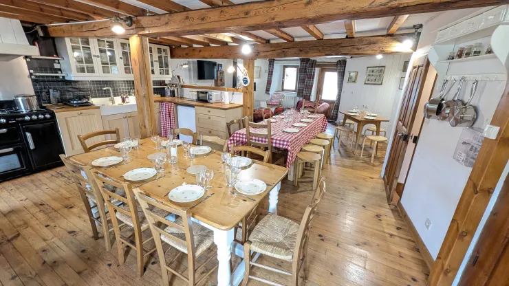 Dining room up to 22 people