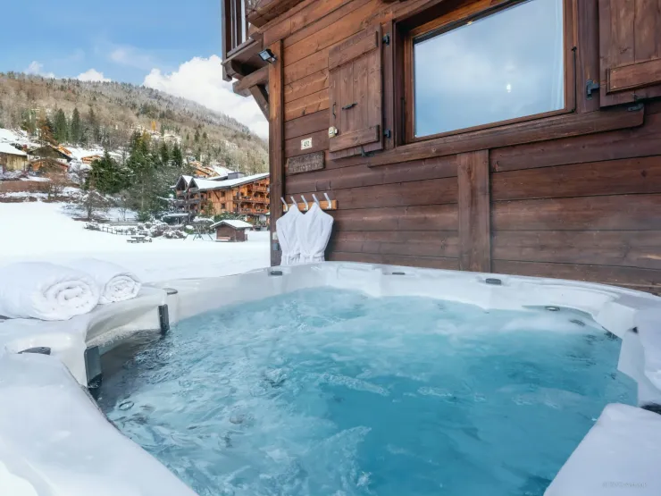 Jacuzzi