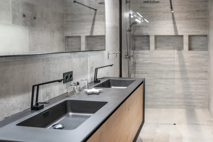 SALLE DE BAINS DE LA SUITE CHAUME