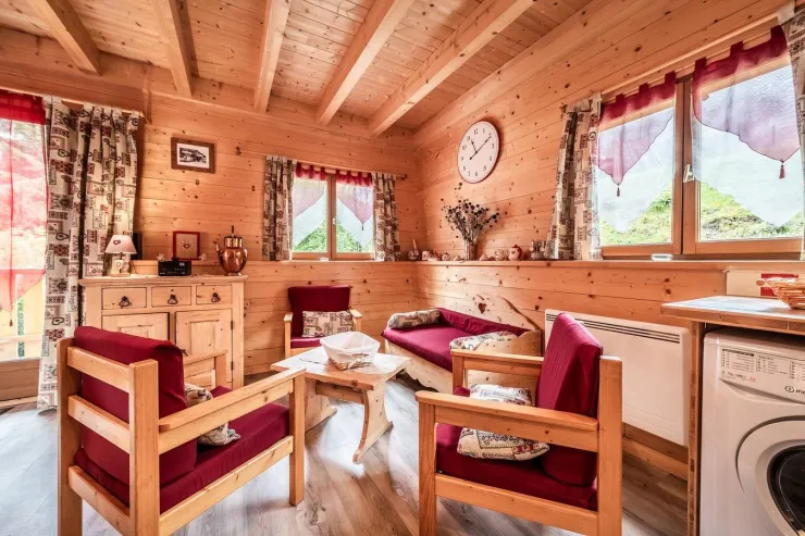 SALON CHALET LA DRANSE