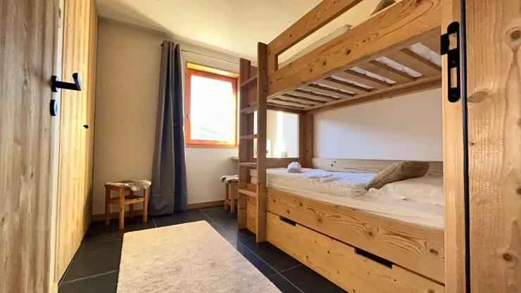 chambre avec deux lit superposés 90x190cm 
