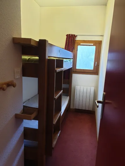 petite chambre 2 lits 1 place