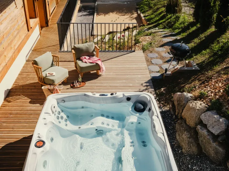 Jacuzzi