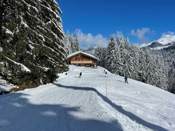 Vue de la propriété sur les pistes