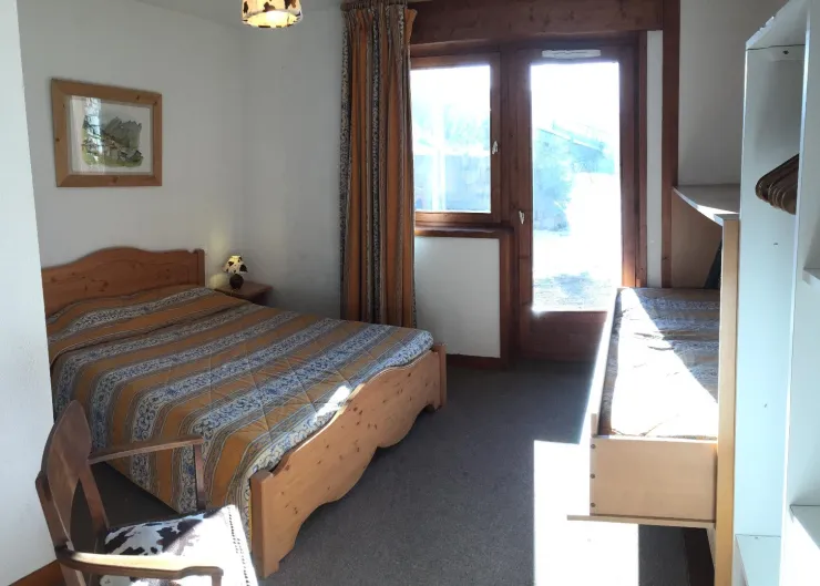 double room with 3rd bed