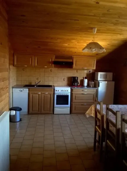 vue sur le coin cuisine