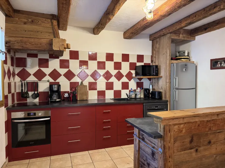 Fully equipped kitchen