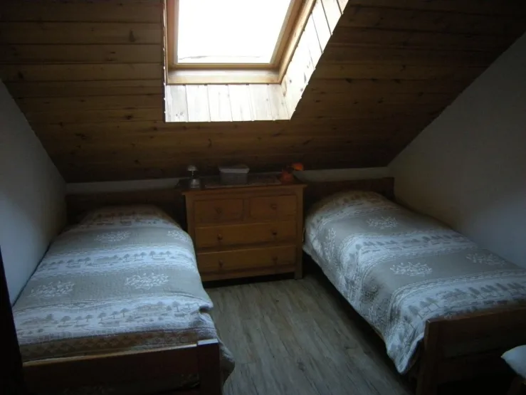 CHAMBRE DU BAS
