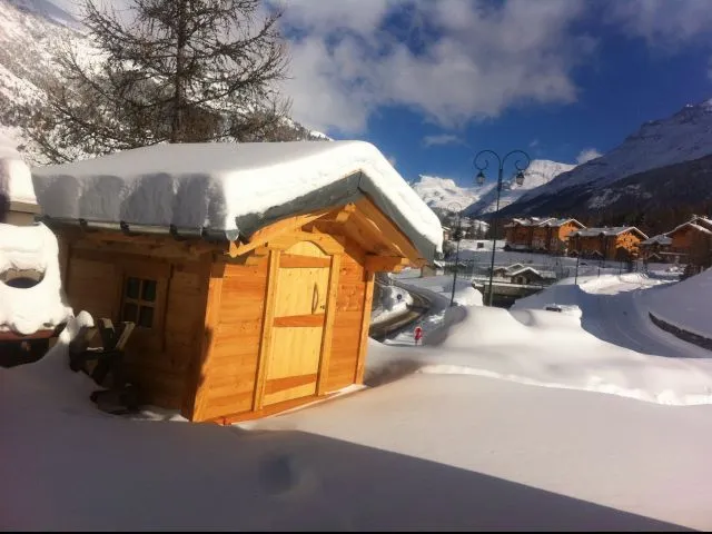 Mazot behind the house, seen in the East.
