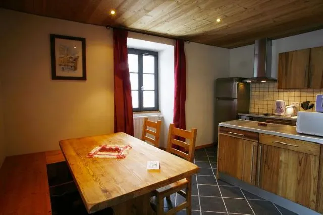 L'espace repas et cuisine.