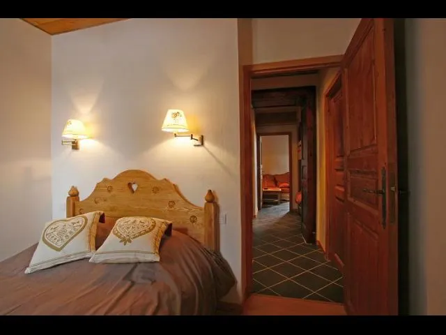 La chambre 2 avec un lit double de 160x200