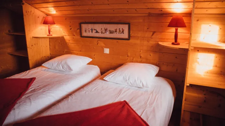 CHAMBRE 3 : DEUX LITS 90/190
