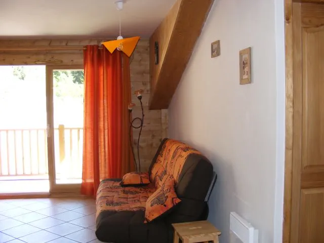 coin couchage avec rideaux occultants