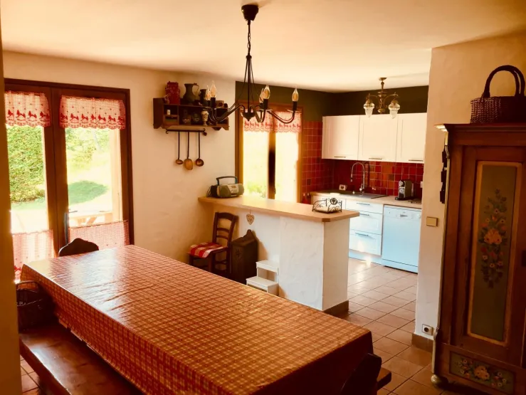  New fully equipped kitchen