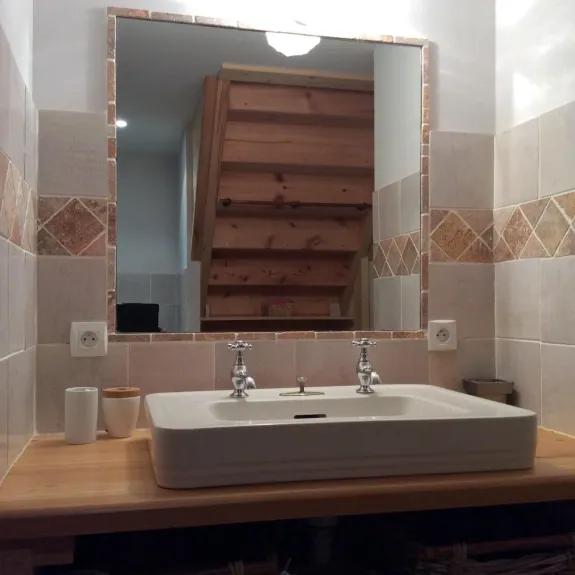 salle d'eau niveau chambres et palier