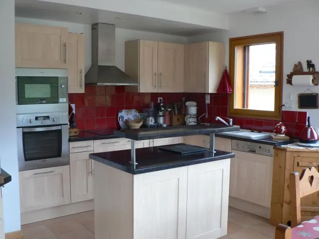 Modern kitchen, well equipped and convenient