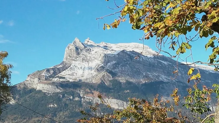 Chaîne des Fiz en été 