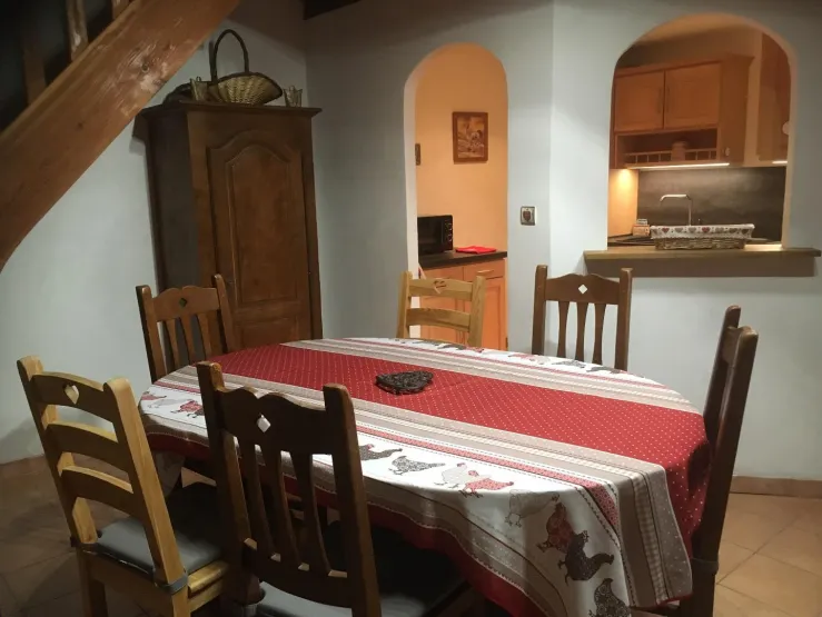 Coin repas pouvant accueillir 6 convives