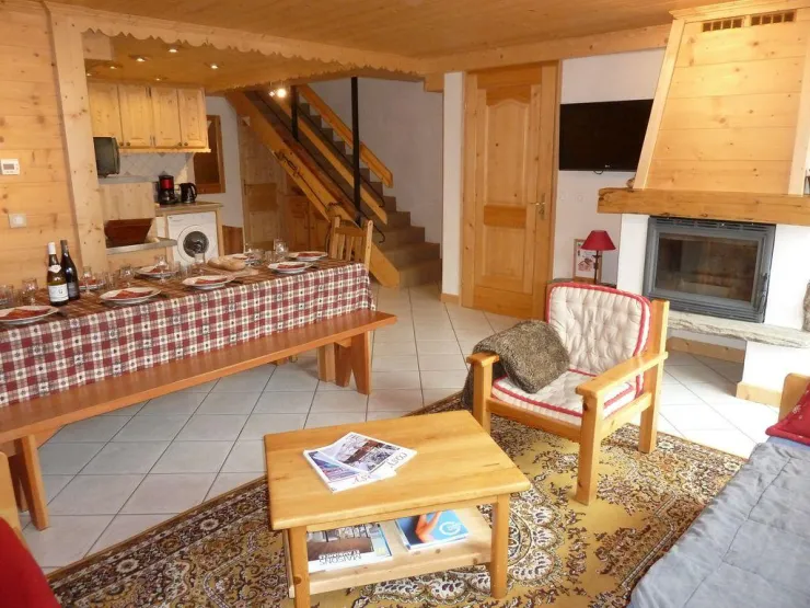 Salon et coin repas du 2eme étage