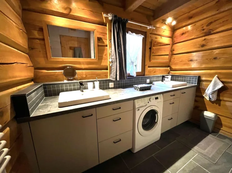 Nouvelle salle de bain n°1 depuis janvier 2023- Niveau 1
