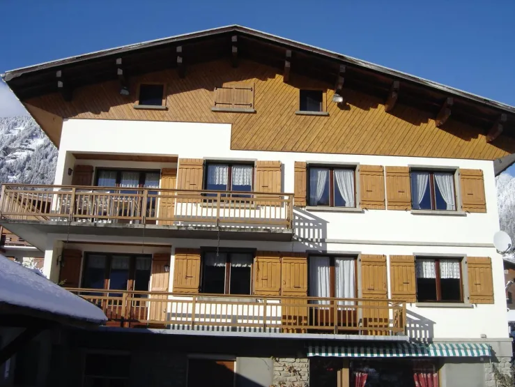 Second floor apartment with the balcony on the left