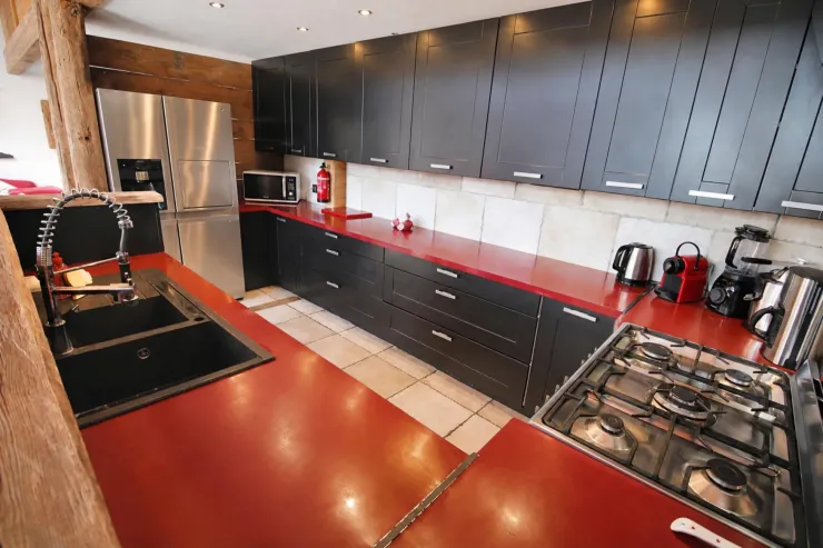 A fully equipped kitchen for 22 people.