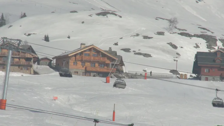Le chalet vue des pistes