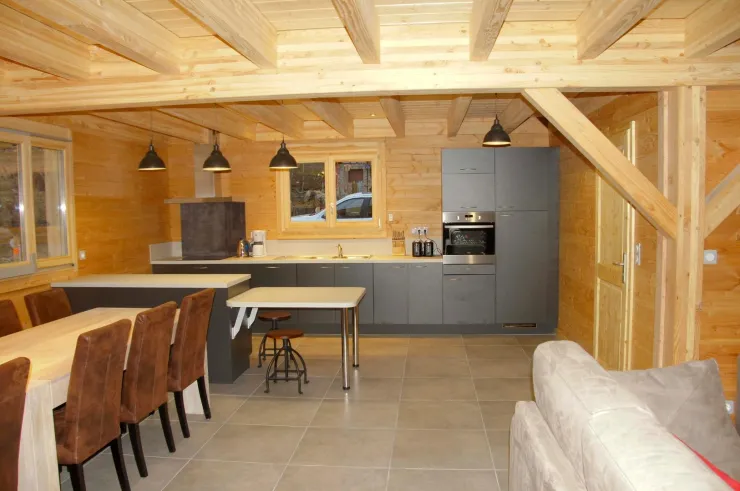 Grande pièce à vivre 56m²