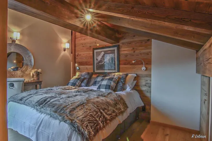 King size Double bedroom