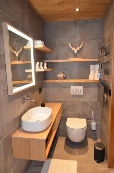 Private toilet